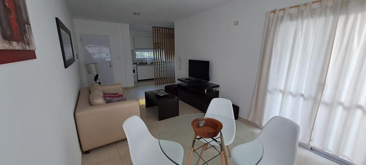 Departamento Temporario - Barrio San Isidro Villa Allende Bagian luar foto