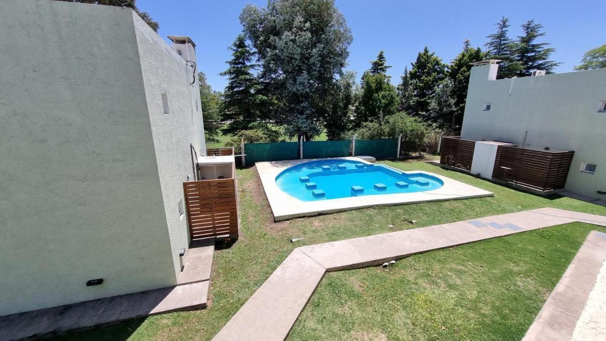 Departamento Temporario - Barrio San Isidro Villa Allende Bagian luar foto