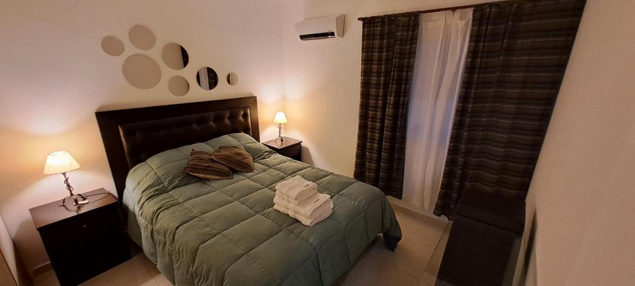 Departamento Temporario - Barrio San Isidro Villa Allende Bagian luar foto