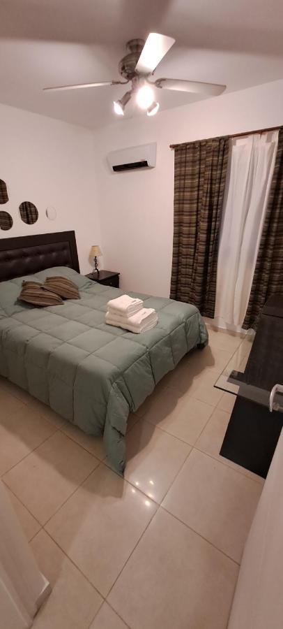 Departamento Temporario - Barrio San Isidro Villa Allende Bagian luar foto